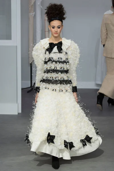 Look 68